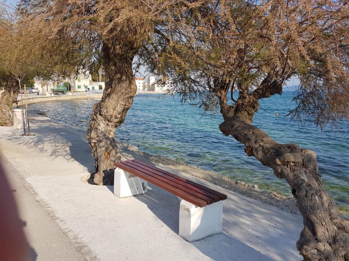 Beachfront House Sea La Vie Kastela Exterior photo